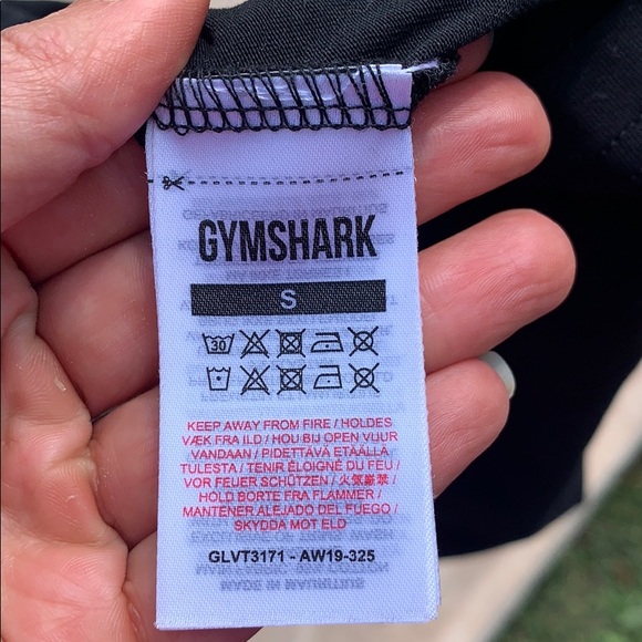 Gym tank top - Picture 3 of 3